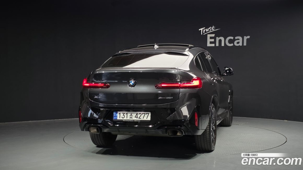 BMW X4 xDrive20i M Sports Pro, 2023