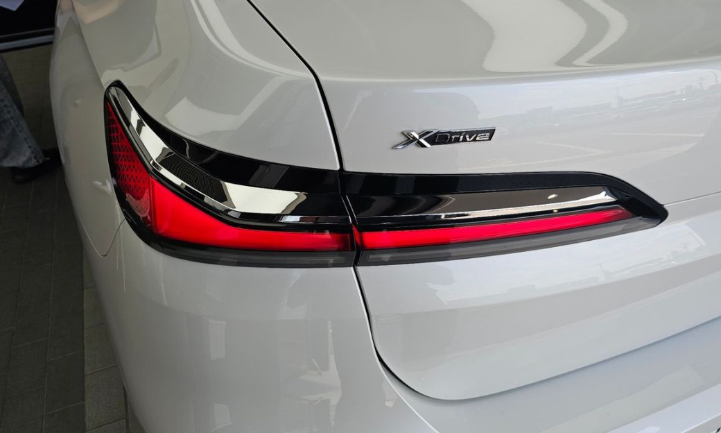 BMW 7-Series 740i sDrive M Sport, 2023