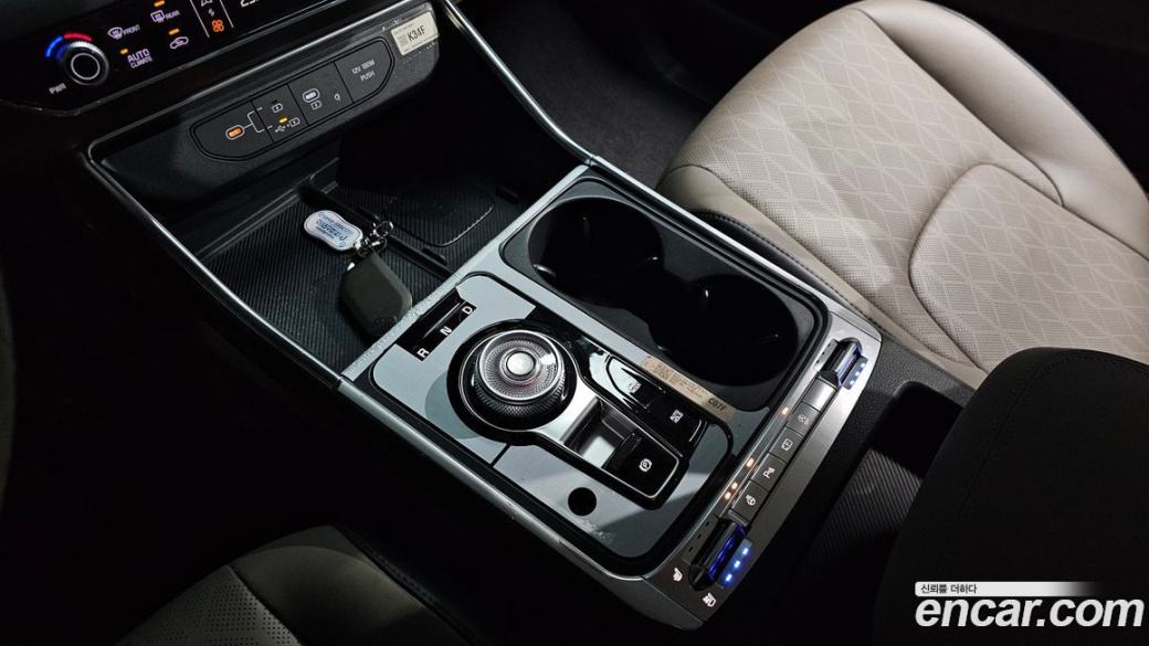Kia Carnival 9-Seater Noblesse, 2024