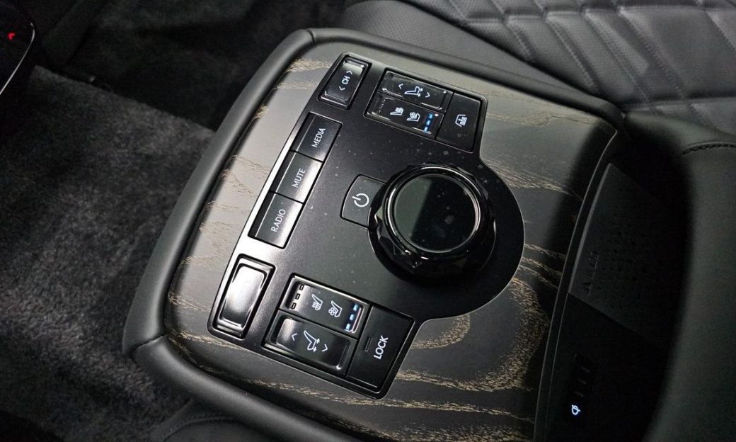 Genesis G80 Gasoline 2.5 Turbo AWD, 2026