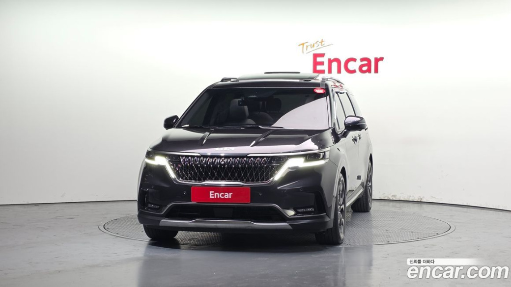 Kia Carnival 9-Seater Signature, 2023