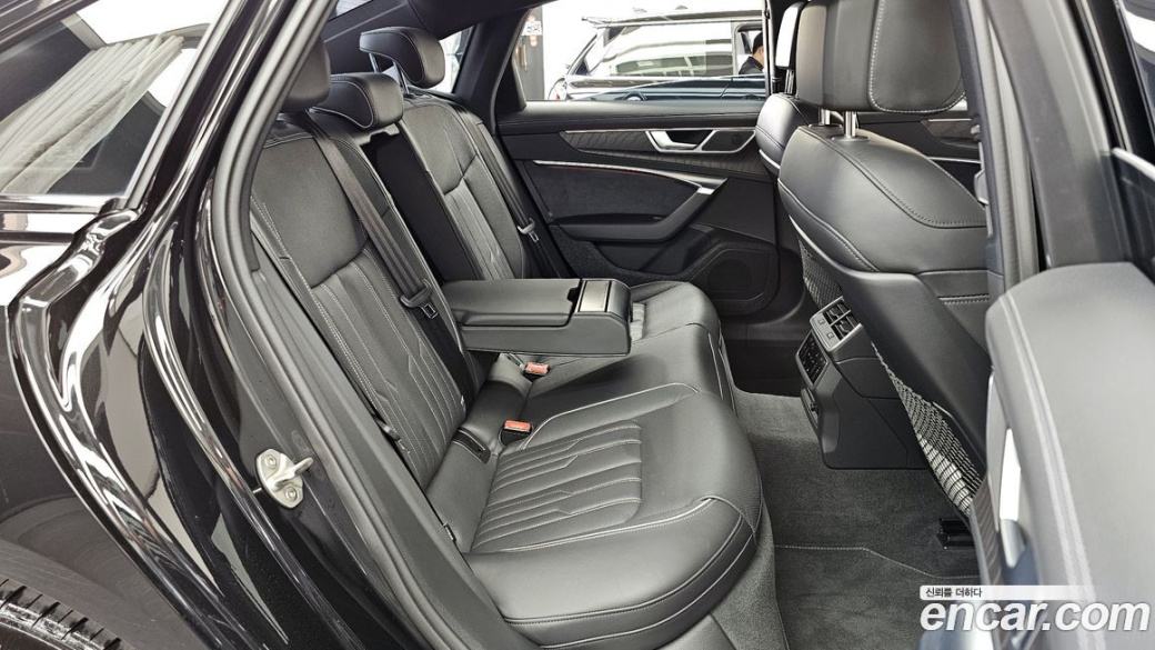 Audi A6 45 TFSI Premium, 2022