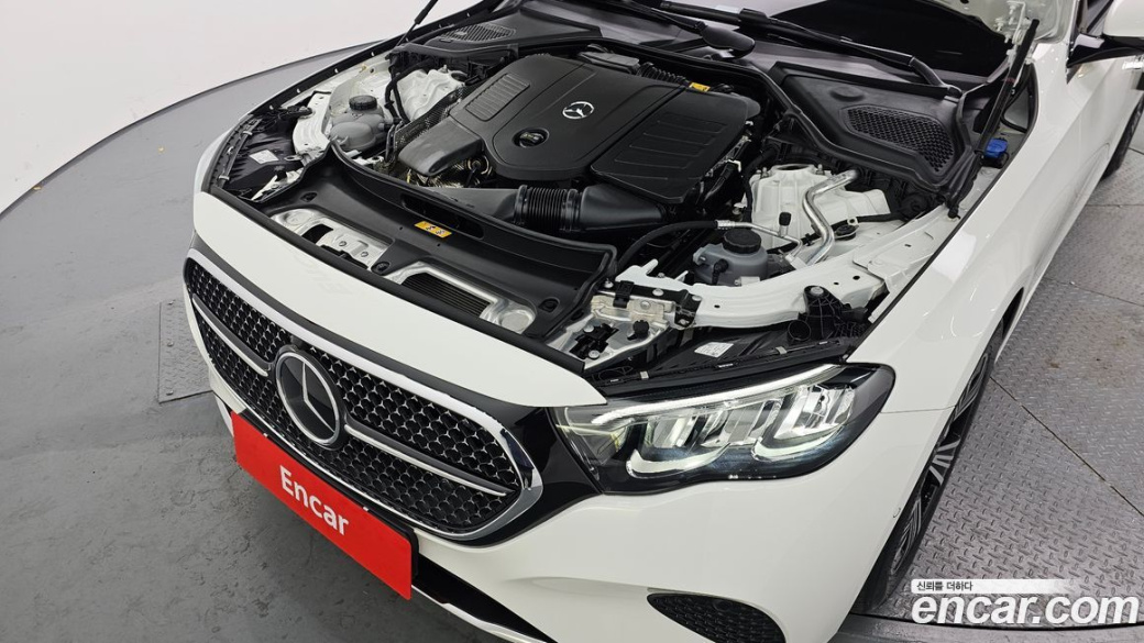 Mercedes-Benz E-Class E200 Avantgarde, 2024