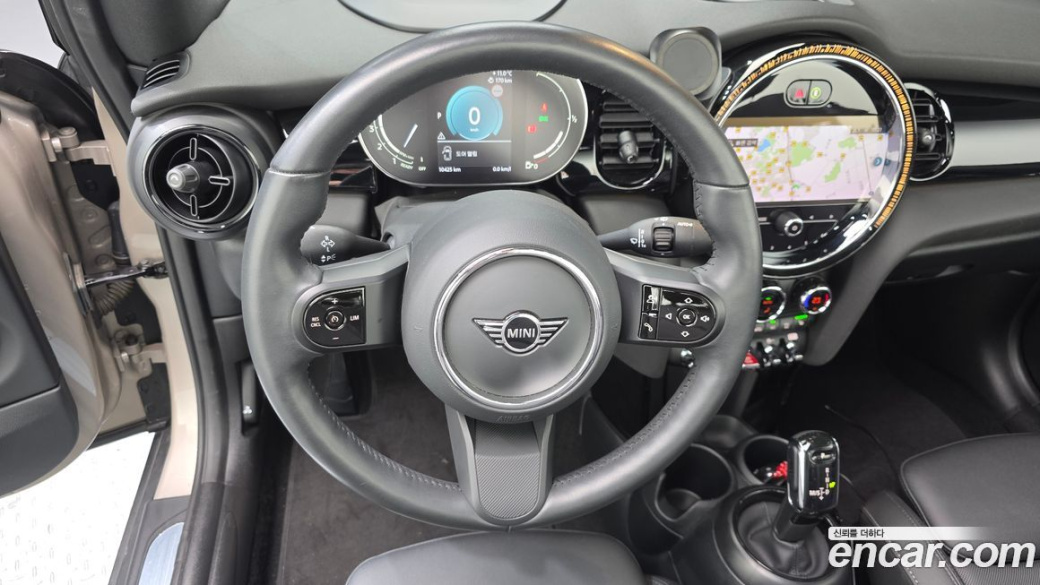 Mini Cooper Convertible Classic, 2024