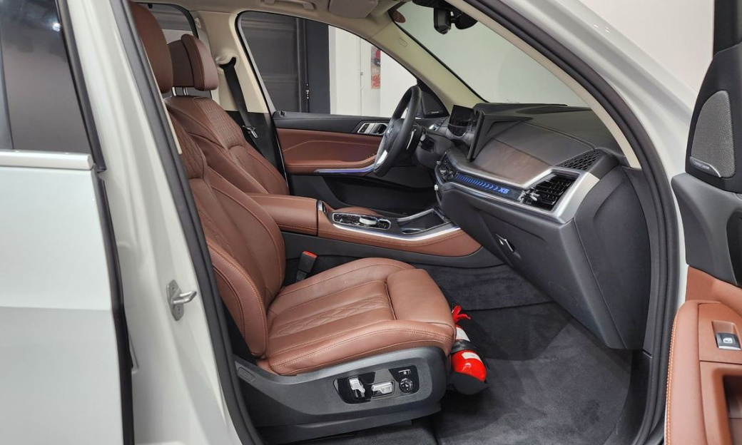 BMW X5 xDrive 40i xLine, 2025