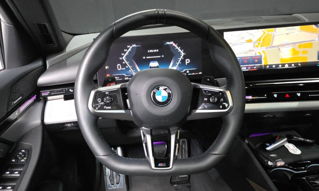 BMW 5-Series 520i M Sport, 2024