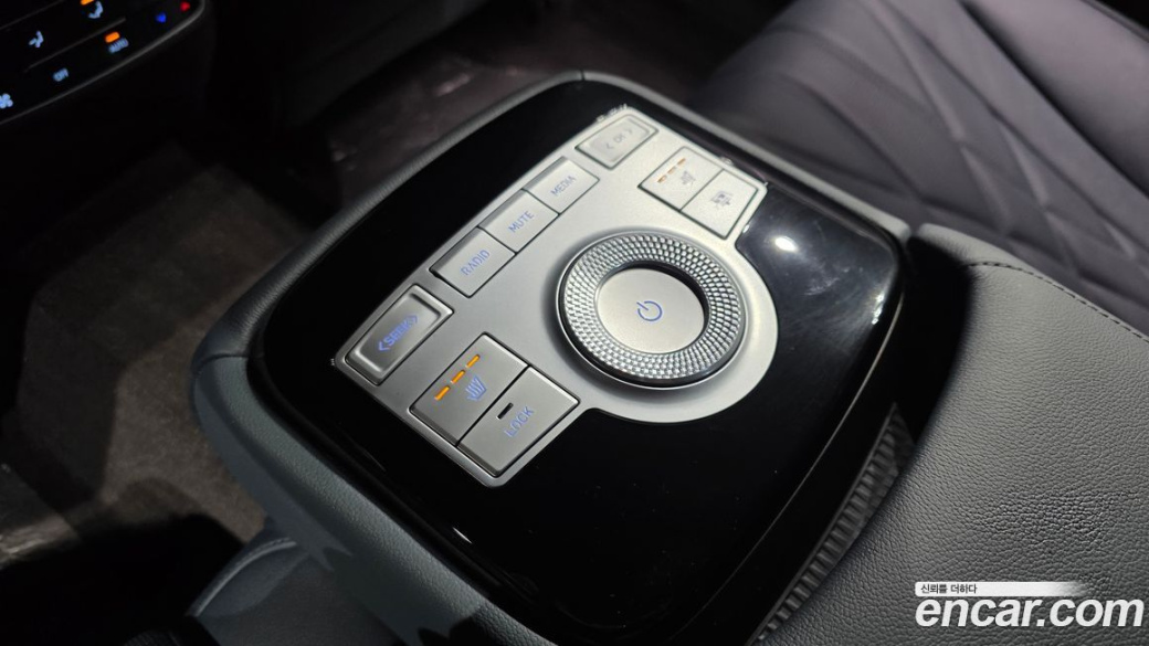 Genesis G80 Gasoline 2.5 Turbo AWD, 2022