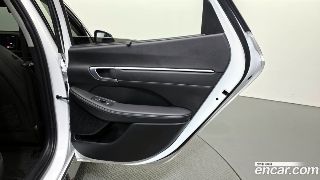 Hyundai Sonata 2.0, 2024
