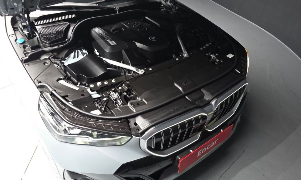 BMW 5-Series 520i M Sport, 2024