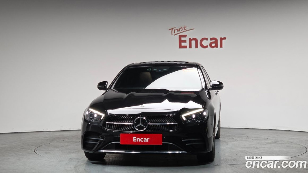 Mercedes-Benz E-Class E250 AMG Line, 2023