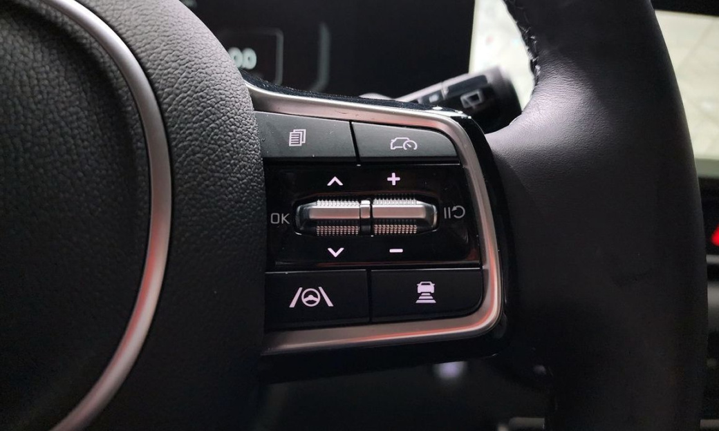 Kia Carnival 7-Seater Noblesse, 2025