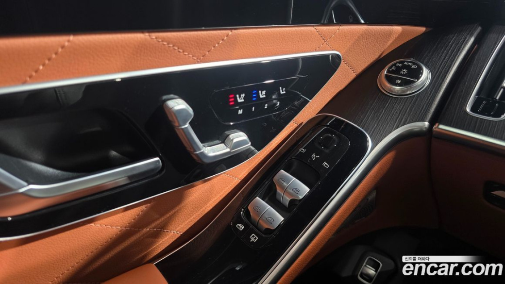 Mercedes-Benz S-Class S450L 4MATIC, 2023