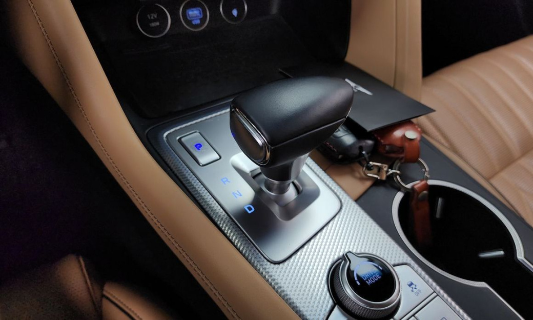 Genesis G70 Gasoline 2.0T 2WD, 2021