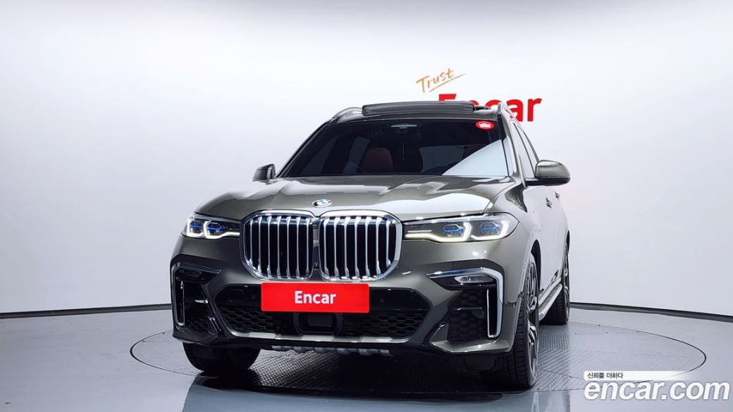 BMW X7 xDrive 40i M Sport 6STR, 2022