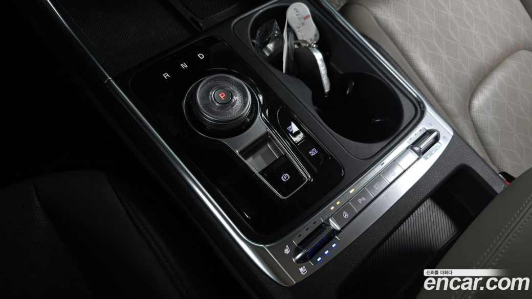Kia Carnival 9-Seater Noblesse, 2025