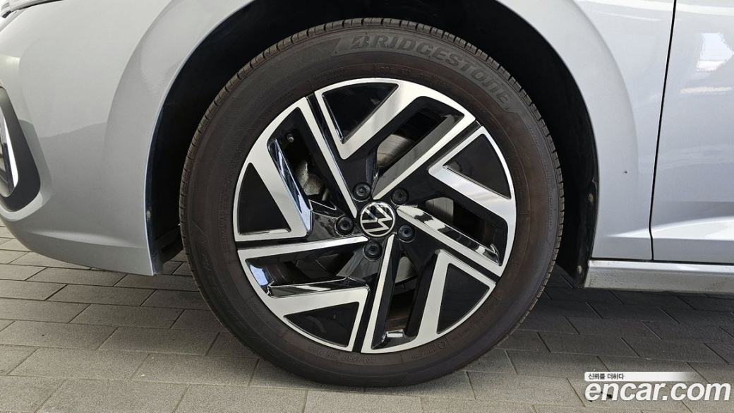 Volkswagen Jetta 1.5 TSI Prestige, 2023
