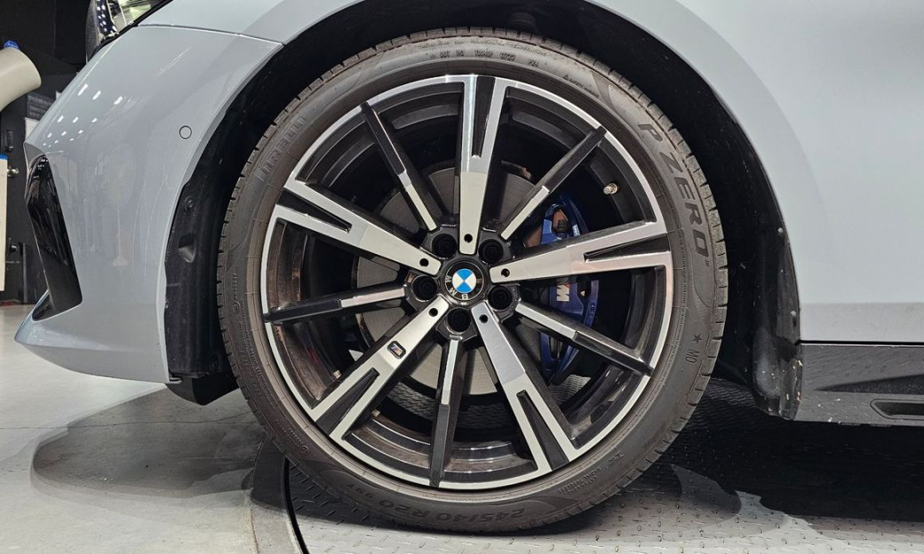 BMW 5-Series 530i xDrive M Sport, 2024