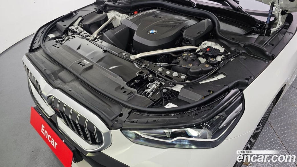 BMW 5-Series 520i M Sport, 2026