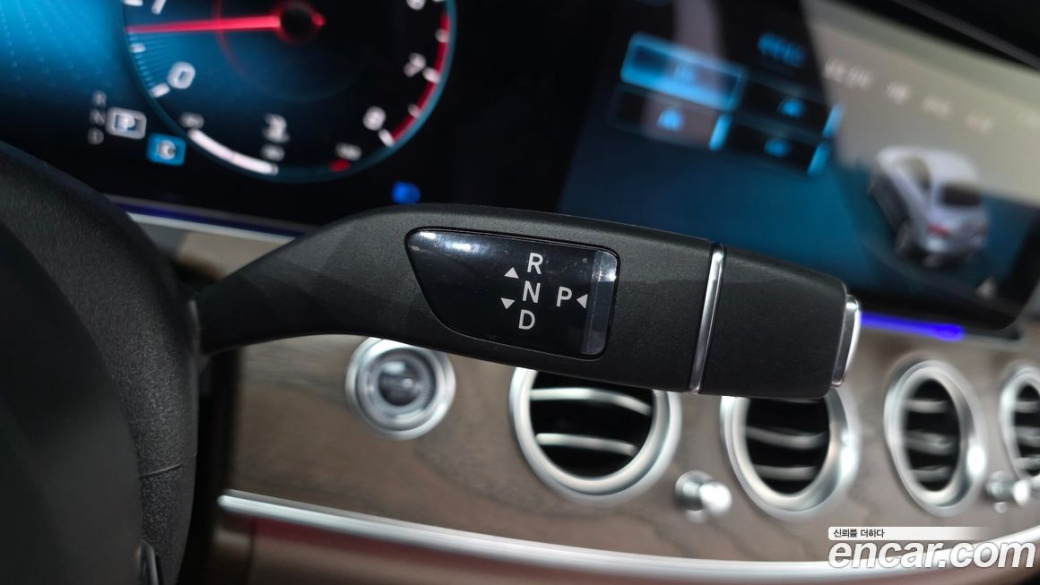 Mercedes-Benz E-Class E250 Exclusive, 2022