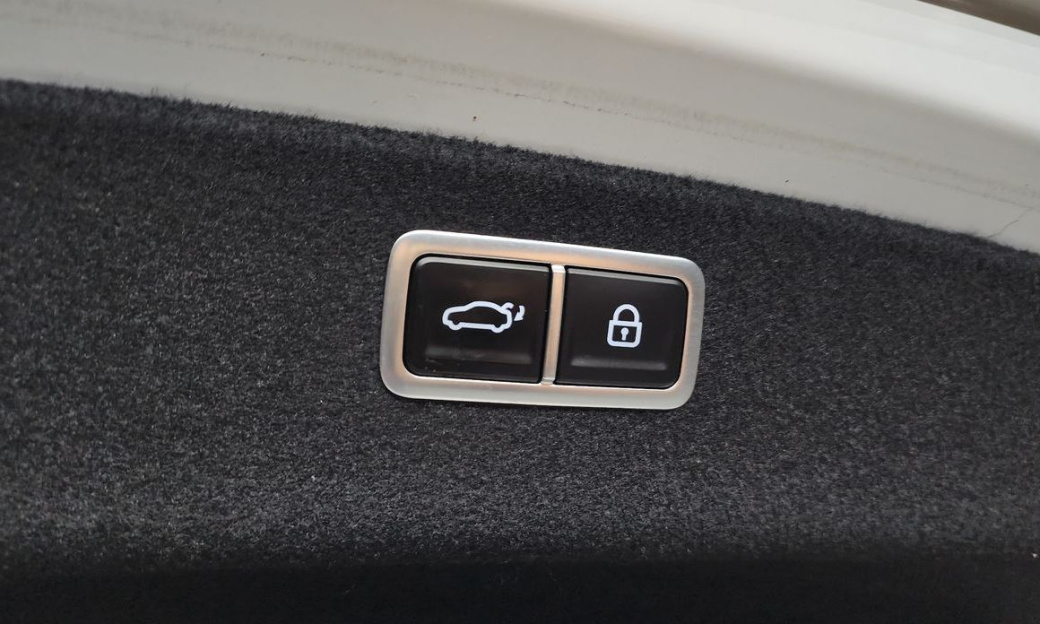 Genesis G80 Gasoline 2.5 Turbo AWD, 2022