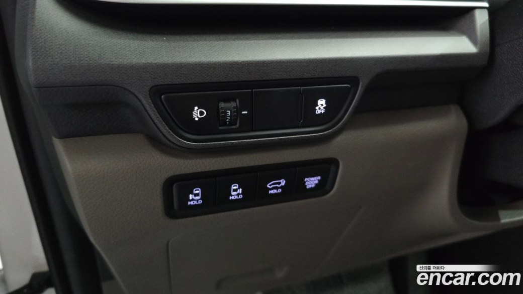 Kia Carnival 9-Seater Noblesse, 2024