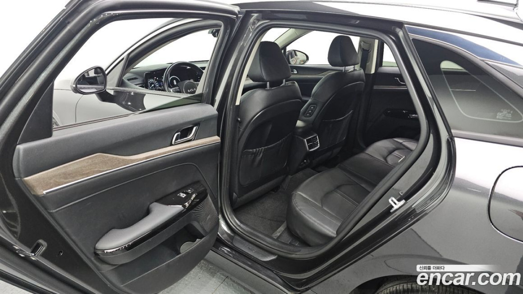 Kia K5 2.0, 2022