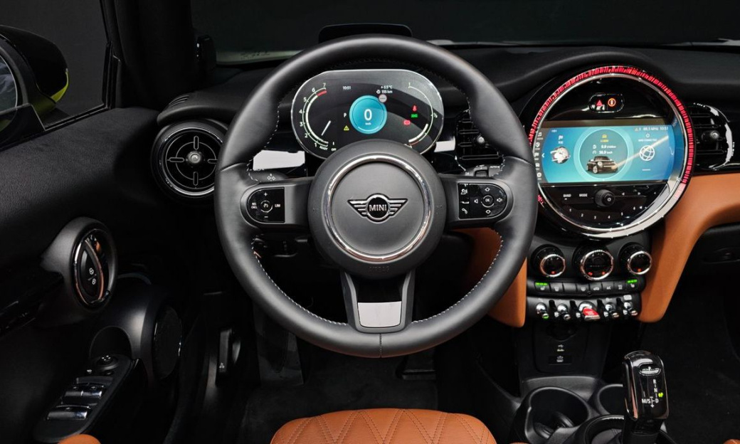 Mini Cooper Convertible Classic, 2024