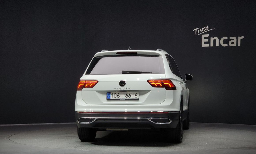 Volkswagen Tiguan 2.0 TDI Prestige, 2024