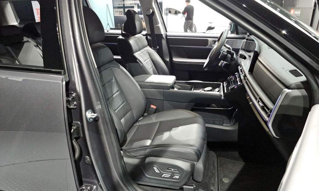 Hyundai Santafe Gasoline 2.5T 4WD, 2024