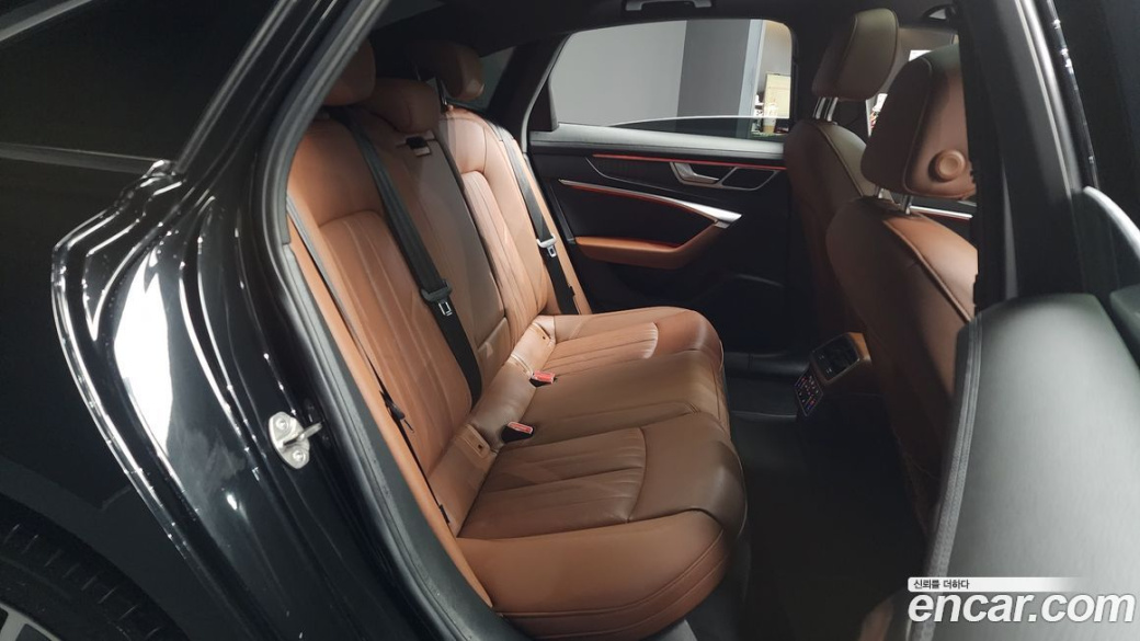 Audi A6 45 TFSI Premium, 2023