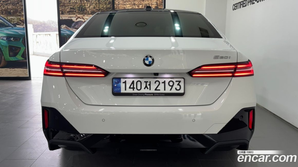 BMW 5-Series 520i M Sport, 2024