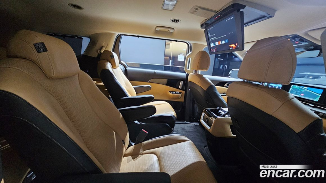 Kia Carnival 9-Seater Noblesse, 2023