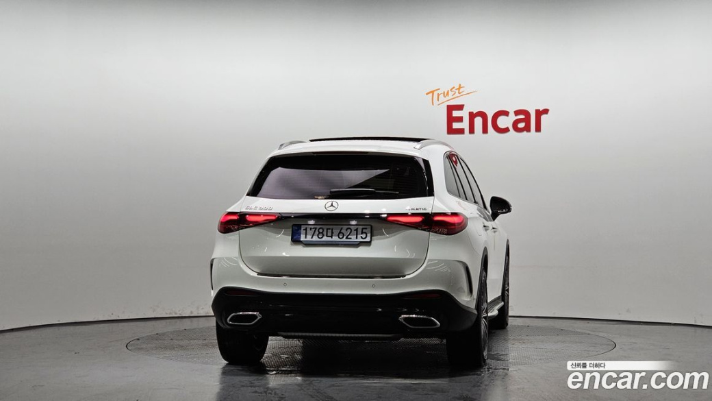 Mercedes-Benz GLC-Class GLC300 4MATIC AMG Line, 2025