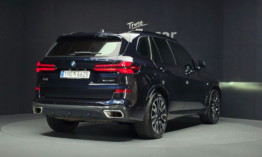 BMW X5 xDrive 40i M Sport, 2024