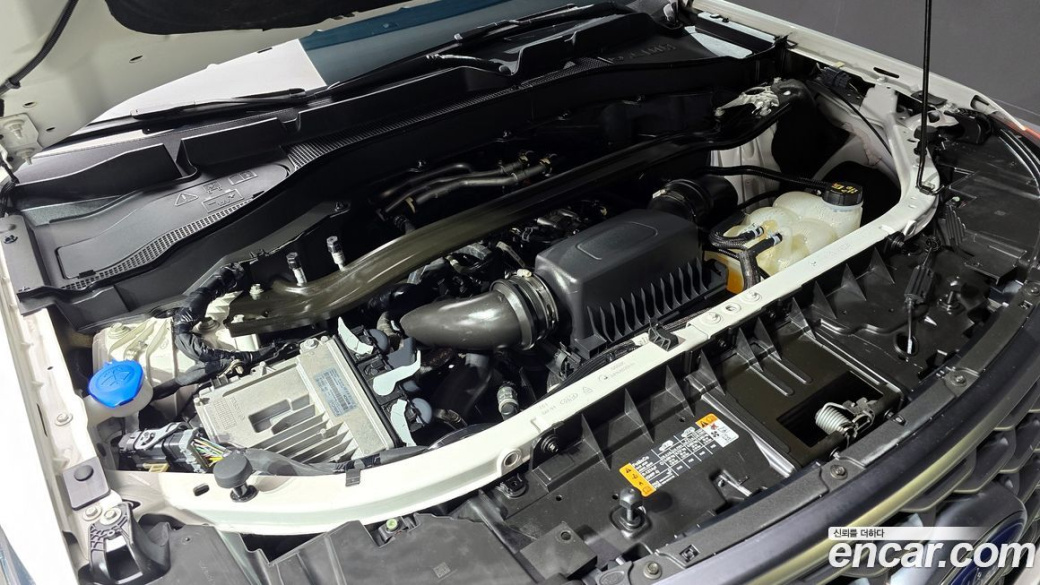 Ford Explorer 3.0 Platinum 4WD, 2023