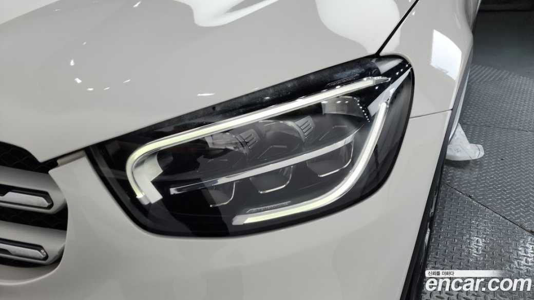 Mercedes-Benz GLC-Class GLC220 d 4MATIC, 2021