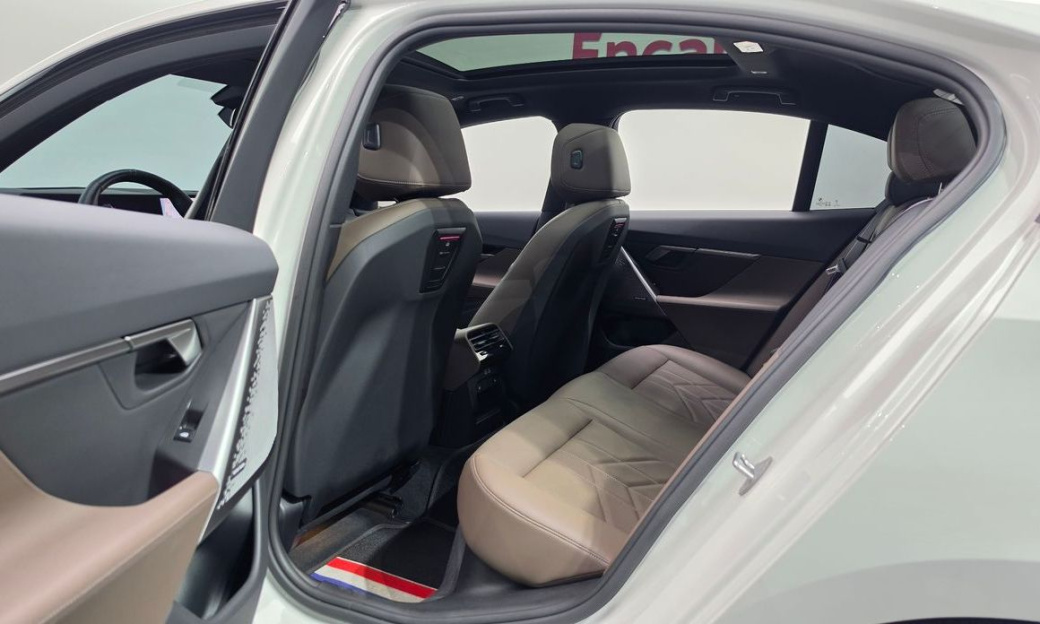 BMW 5-Series 520i Special Edition, 2024