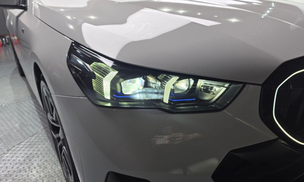 BMW 5-Series 520i Special Edition, 2024