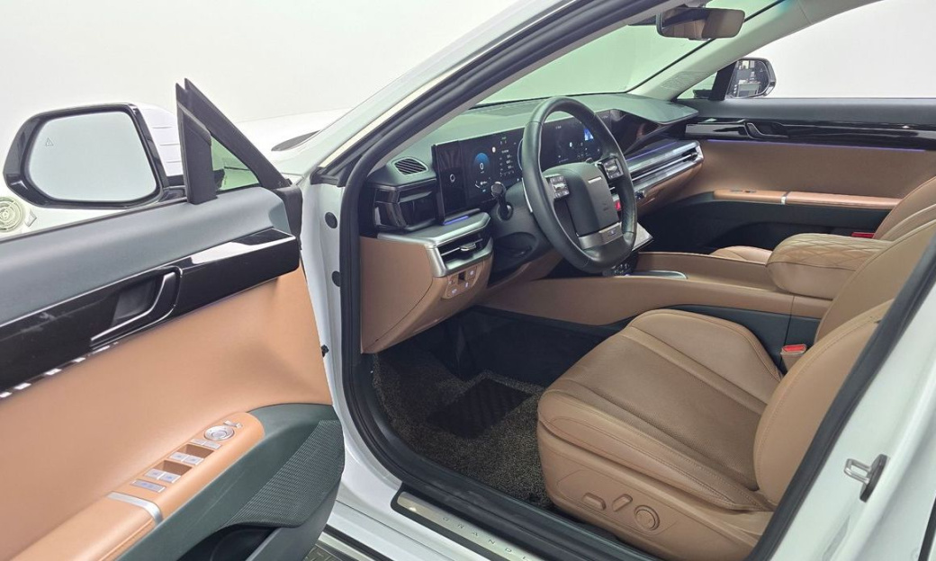 Hyundai Grandeur 2,5 Gasoline 2WD, 2024