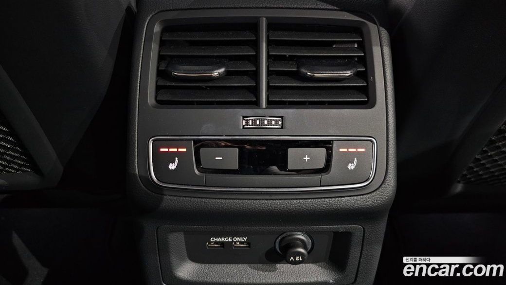 Audi A4 40 TFSI Premium, 2023