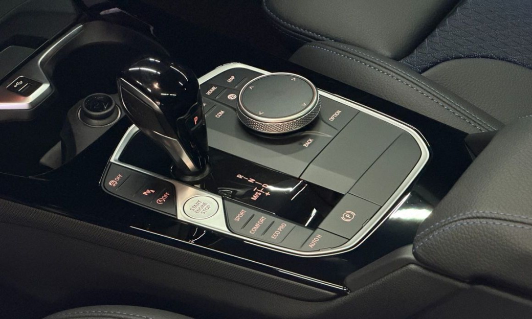 BMW 1-Series 120i M Sports, 2024