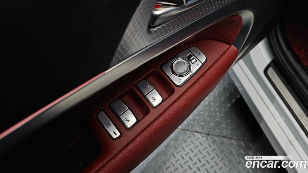 Genesis G70 Gasoline 2.0T 2WD, 2021