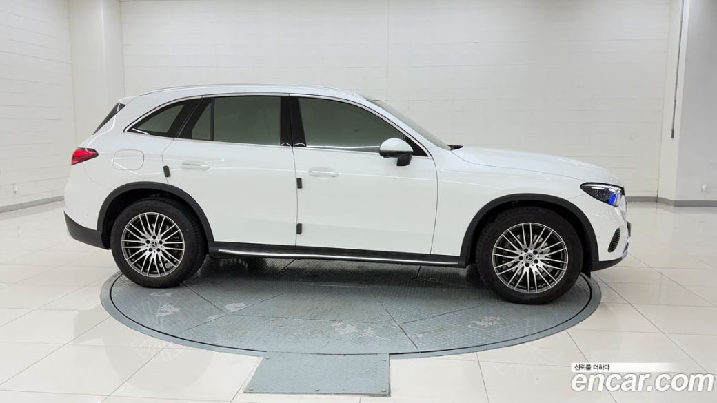 Mercedes-Benz GLC-Class GLC220 d 4MATIC, 2023