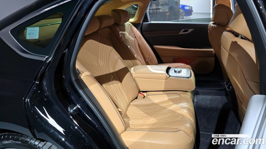 Genesis G80 Gasoline 2.5 Turbo AWD, 2024