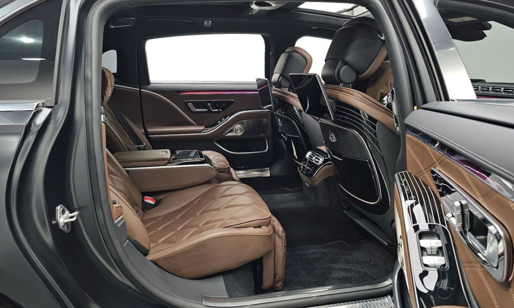 Mercedes-Benz S-Class Maybach S580 4MATIC Nightfall, 2022