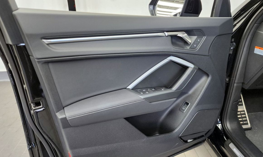 Audi Q3 40 TFSI Quattro Premium Sport Back, 2025