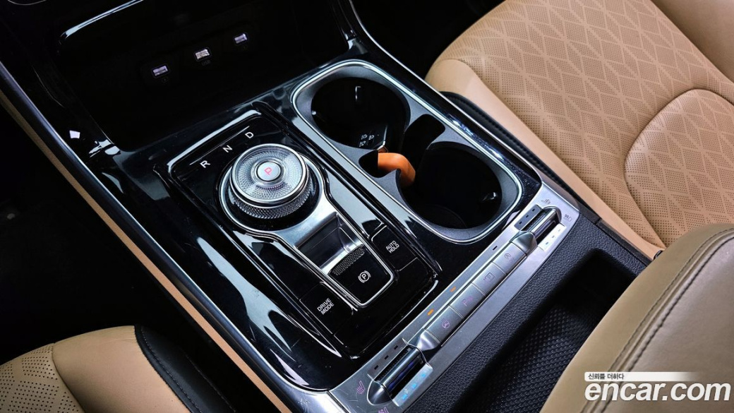 Kia Carnival 9-Seater Noblesse, 2022