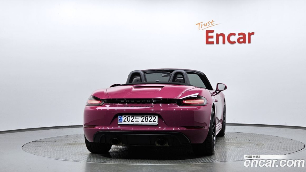 Porsche 718 4.0 GTS, 2024