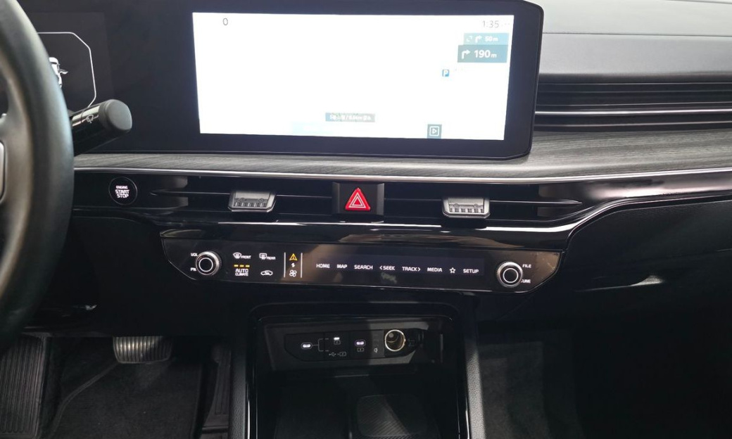 Kia K5 2.0, 2024