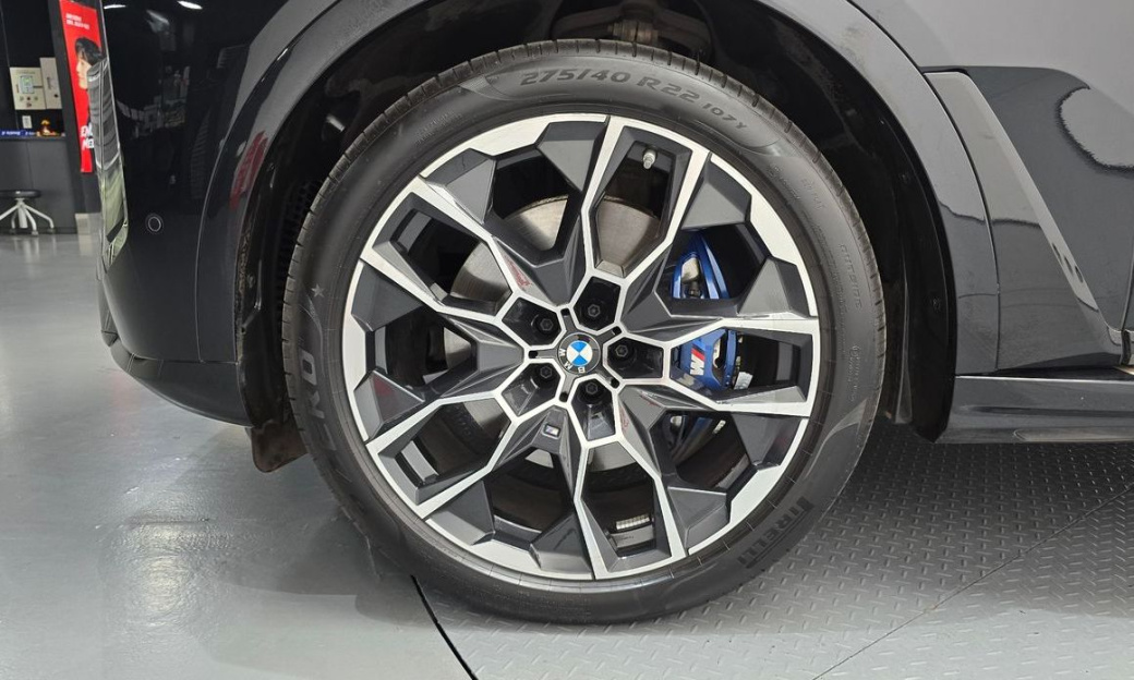 BMW X7 xDrive 40i M Sport 7STR, 2025